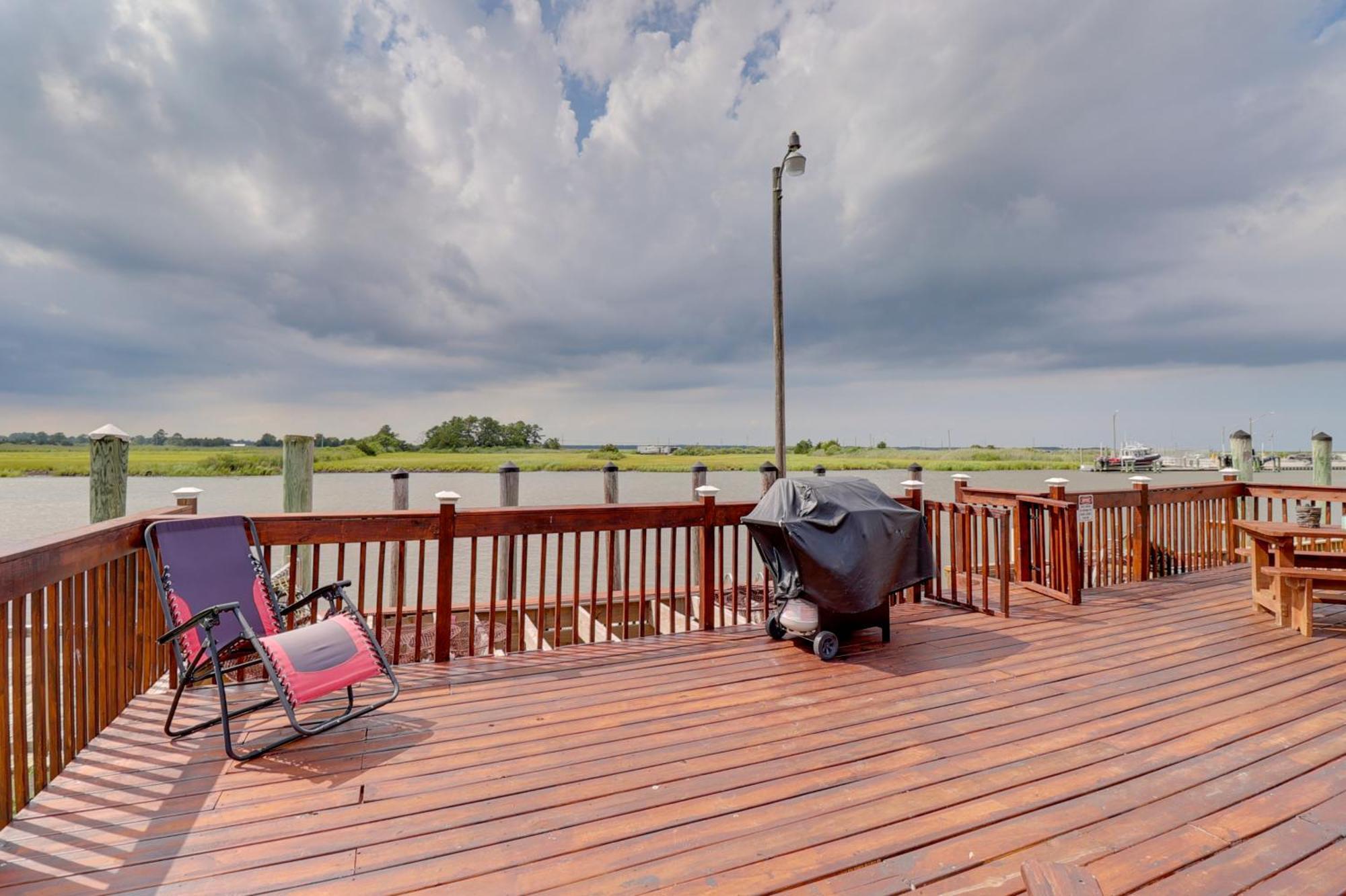Oceanfront Milford Home With View And Boat Access Extérieur photo